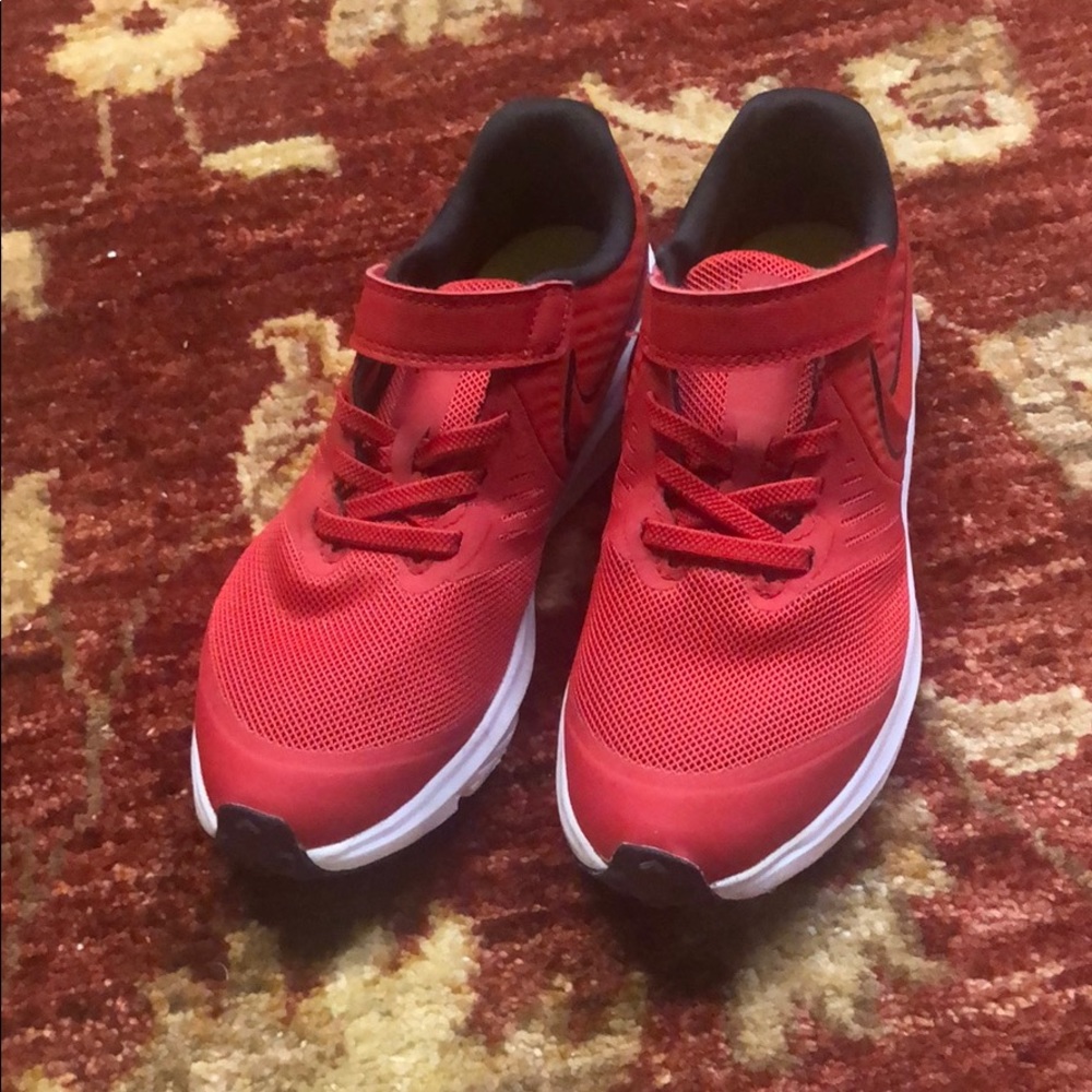 Boys Nike